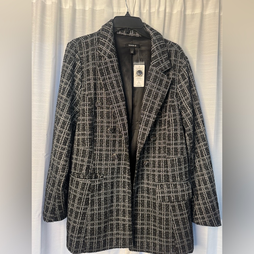 Torrid women’s Black and‎ White Plaid Blazer/zise 1 - NEW - Picture 6 of 14